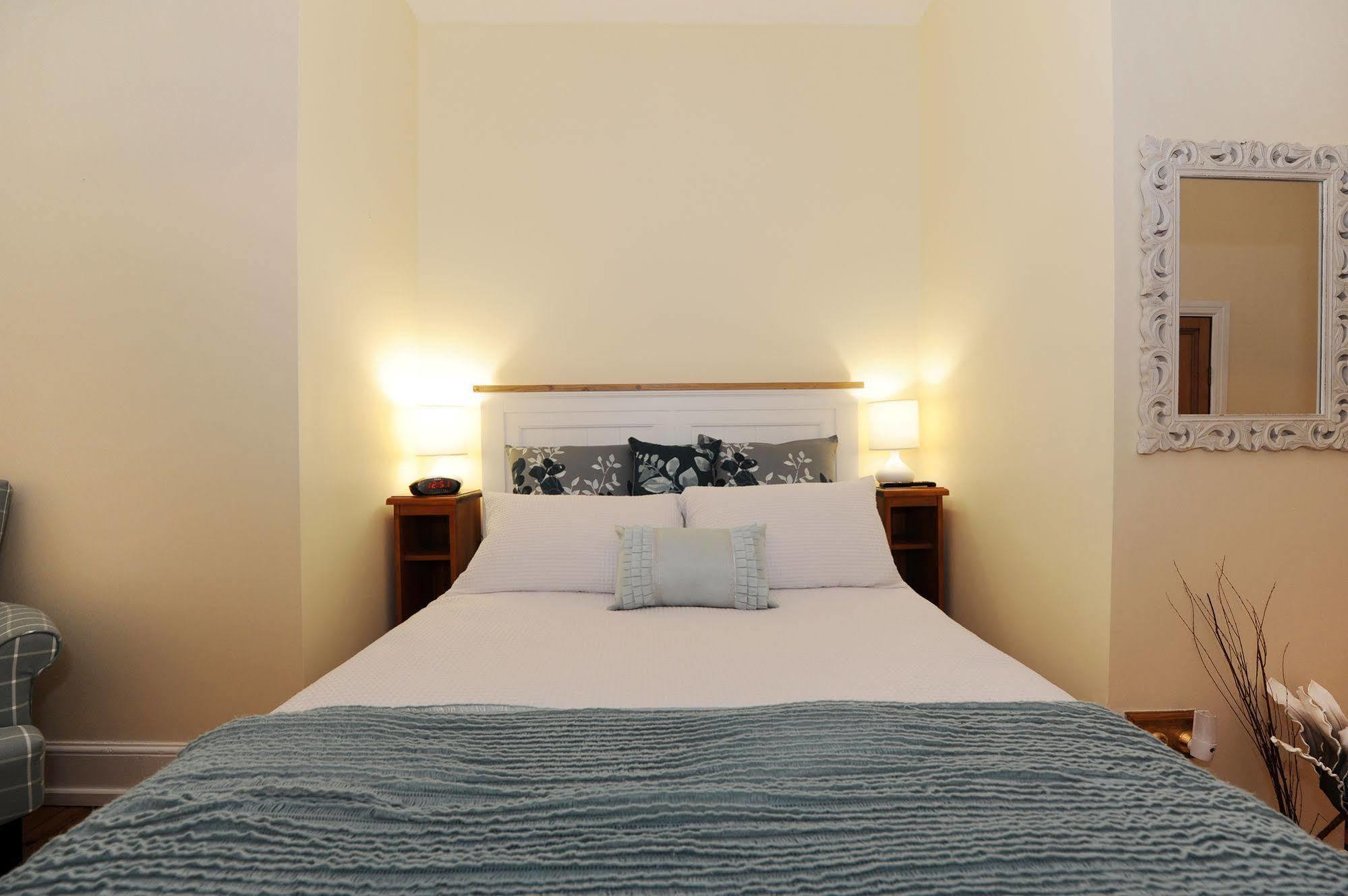 Spencer Suites Олбани Экстерьер фото